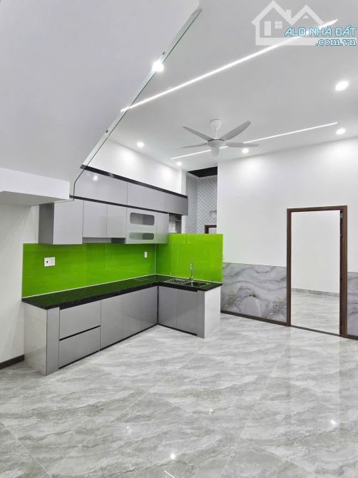CHÍNH CHỦ GỬI BÁN NHÀ MỚI XÂY 1TRỆT 1LẦU HOÀN CÔNG KDC VIP HÓA AN,4X18=72M2,THỔ CƯ 100%,3P - 10