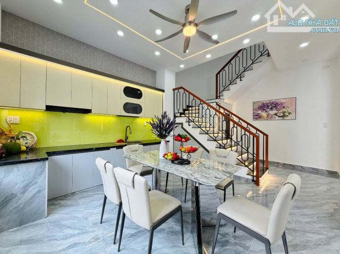 Villa phố ngang khủng 9m có sân vườn 25m2 xe hơi ngủ trong nhà Bùi Quang Là P12 Gò Vấp SHR - 10