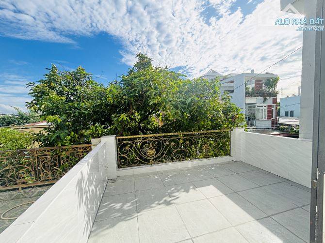 Bán Nhà Lâm Thị Hố Q12 -72 M2( 4 x18m )- 2Tầng- HXT - Chỉ 5,75Tỷ. - 10