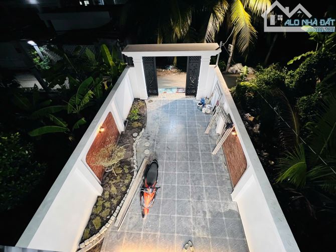 Bán nhà mới xây Phường Trung An cách Trần Văn Hiển đang làm 50m đường xe 7c vivu, khu dân - 11