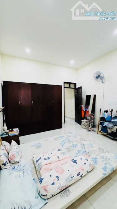 📣 QUẬN 5 – 2 MẶT HẺM THÔNG – XE HƠI VÀO TỚI NHÀ – 43M² – 3 TẦNG BTCT – 3PN – NHỈNH 10 TỶ - 11