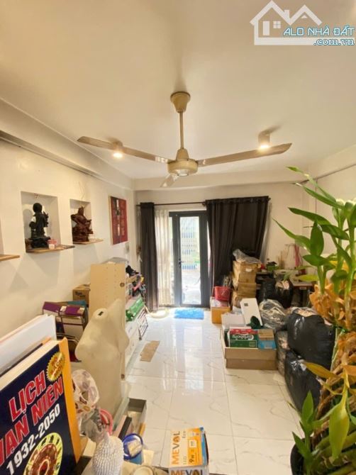 ✨ BÁN NHÀ TRUNG TÂM Q1 – HẺM 4M – NHỈNH 10 TỶ – SỔ MỚI 2025 ✨ 📍 Calmette - 11