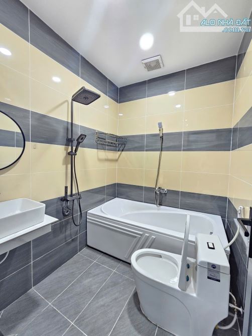4,85Tỷ TL🔥Bán nhà 2 lầu Hoàn Công Kế Trường Học KDC PHT8 , p.Bình Chuẩn, Tp.Thuận An - 11