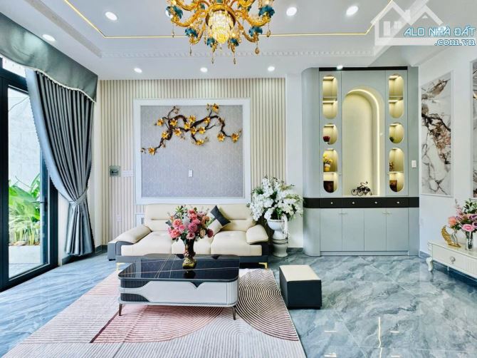 Vila Hẻm 6m Bùi Quang Là P12💎 Diện tích: 8,9m x 10m 3 Lầu 4PN 5WC💵8,6 Tỷ - 11