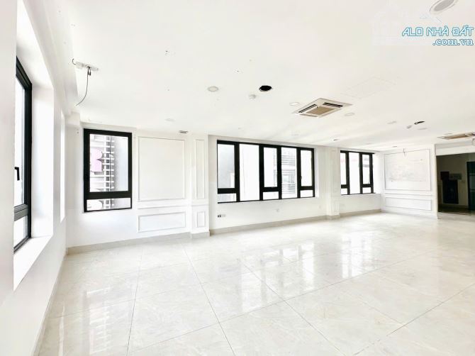 🔥 Cho Thuê Mặt Bằng Kinh Doanh 100m² – Tòa Nhà Mặt Phố Xã Đàn – Mặt Tiền Rộng - 1
