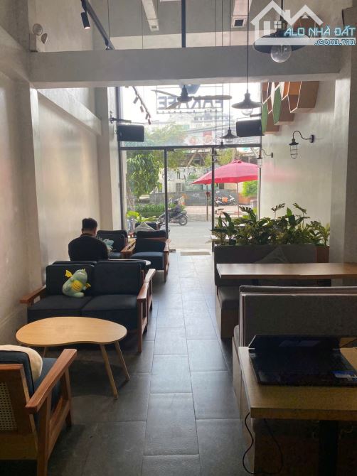 Duy Nhất 1 căn đường Thương hiệu Lê Lai P.Bến Thành Quận 1 DT 4x12m KC 4 tầng Giá 31 Tỷ - 1