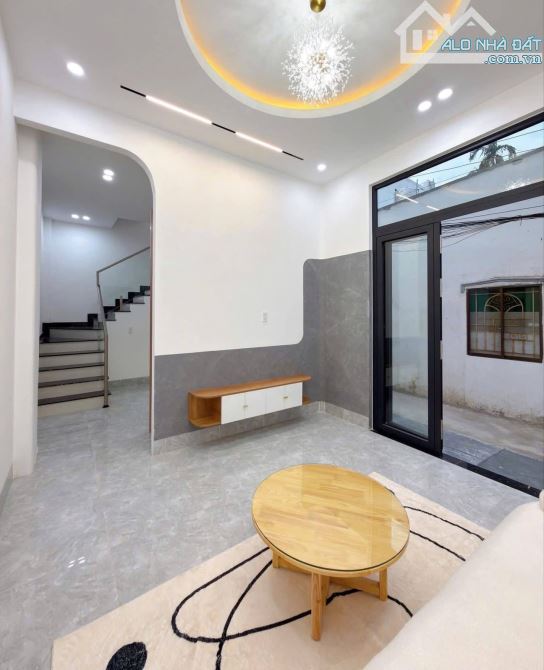 Nhà lầu mới 2 phòng ngủ hẻm 311 Ng Văn Cừ, Ninh Kiều - 1 tỷ 980 tr( thương lượng) - 1