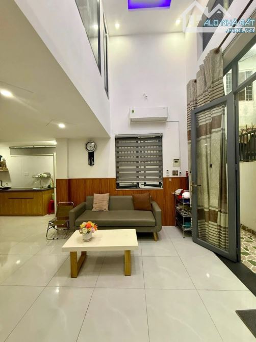 NHÀ 2,5 TẦNG KIỆT HÙNG VƯƠNG – TRUNG TÂM TP, GẦN HỒ HÀM NGHI - 1