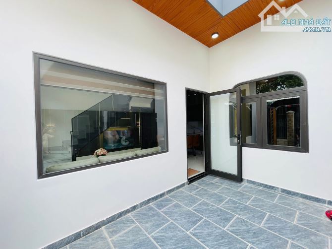 Siêu phẩm 2 tầng kiệt Tôn Đản . Nhà mới đẹp full nội thất 100% , DT:70m , ngang 7m - 1