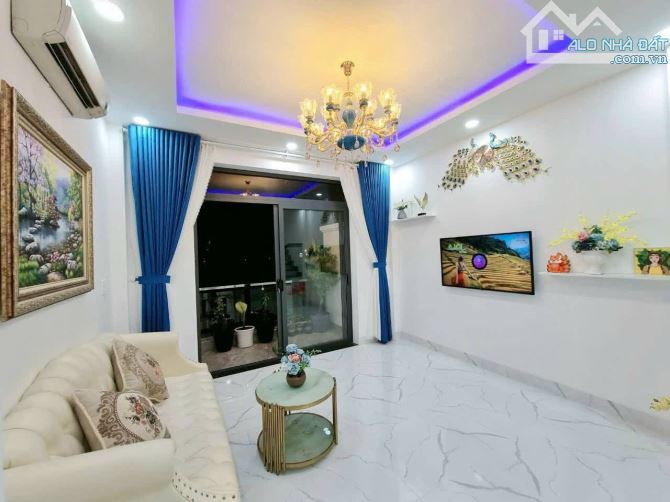 BÁN NHÀ MỚI 3 TẦNG, ĐƯỜNG 10M CÓ VỈA HÈ, LÒ LU, TRƯỜNG THẠNH, THỦ ĐỨC,GIÁ 6.8TỶ TL - 1