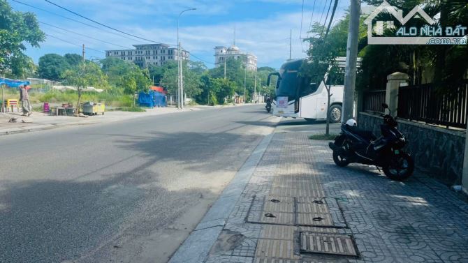 BÁN ĐẤT LONG HẢI - CÁCH BIỂN BÃI TẮM CHỈ 200M PHÙ HỢP ĐẦU TƯ KINH DOANH - 1