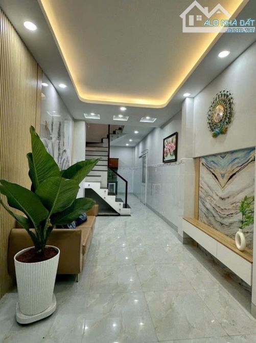 ⭐️B/ÁN NHANh_NHÀ 2TẦNG-FULL NỘI THẤT- HXH 8M-CẠNH CHỢ PHÚ LÂM . - 1