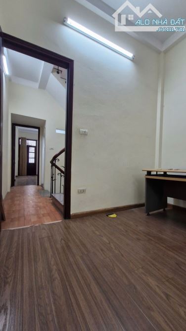 BÁN NHÀ PHÂN LÔ LẠC TRUNG – Ô TÔ ĐỖ CỬA – 65M² – GIÁ 14.85 TỶ - 1