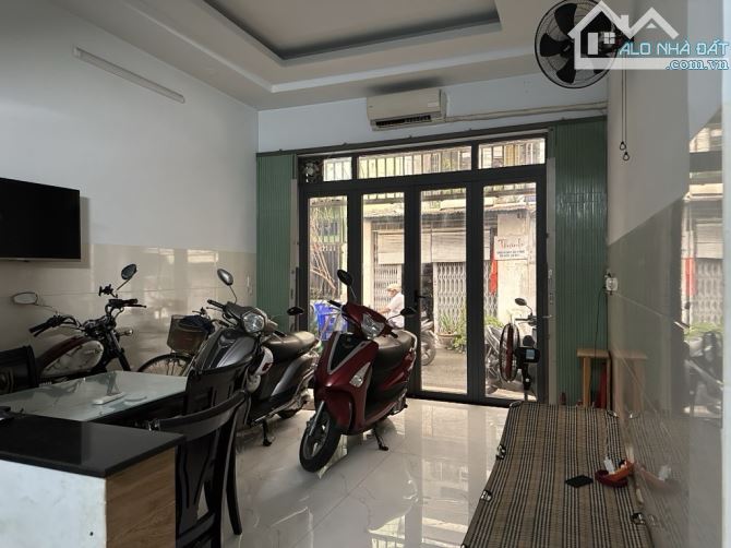 BÁN CĂN GÓC 2 MTKD- HẺM XE TẢI THÔNG - 4 TẦNG - 4x14M - LOTTE NGUYỄN VĂN LƯỢNG, NHỈNH 5 TỶ - 1