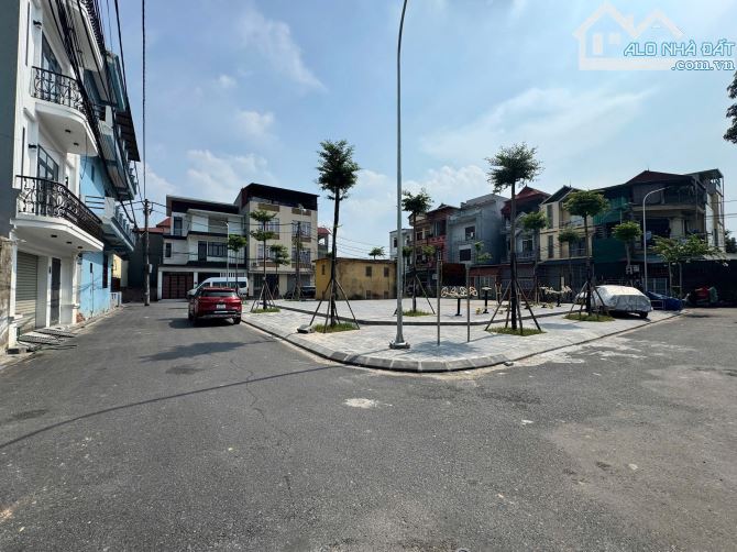💯💯💯 2p RA CẦU THƯỢNG CÁT - GẦN BỆNH VIỆN NHIỆT ĐỚI TRUNG ƯƠNG 2 - VIEW HOA VIÊN - OTO T - 1