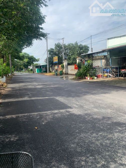 Bán Nhhà Trọ mặt tiền đường Thạnh Quý - Thạnh Phú 511(m2) - 1