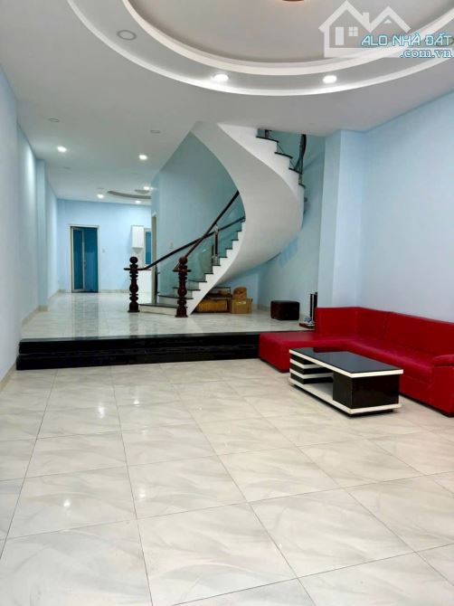 Bán nhà HXH Thống Nhất, kế bệnh viện Hồng Đức, 5x20m, 3 tầng, giá 10.5 tỷ - 1