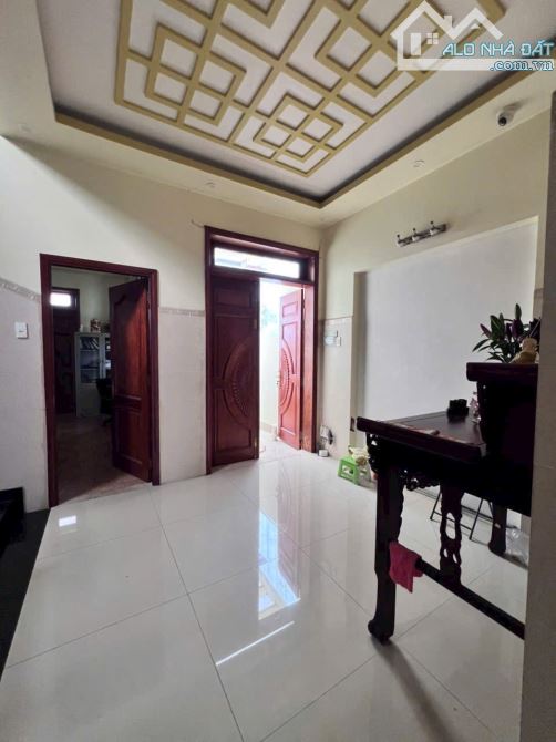 Căn Biệt Thự Tâm Huyết ( 7M x 22M ) 4 Phòng Ngủ - đường Thạnh Lộc 15 sát Ngã 4 Ga - 1