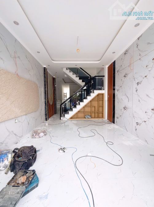 Ông anh em bán nhà mới 1 trệt 1 lầu cực xinh - 1