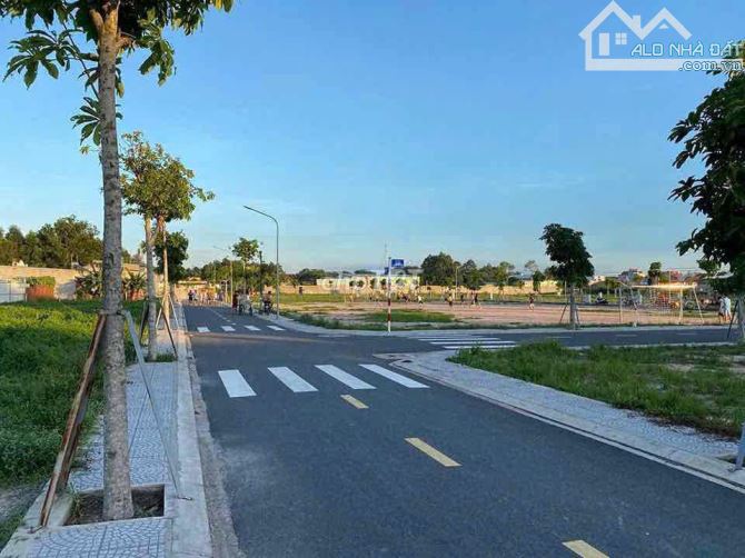 SÂN BAY LONG THÀNH ĐANG TĂNG TỐC - CƠ HỘI ĐẦU TƯ NGAY ĐẤT NỀN CẠNH SÂN BAY - SỔ SẴN - 1