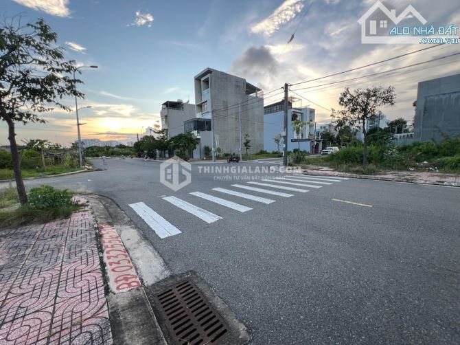 Bán nhanh lô góc 2 mặt tiền trục đường lớn khu TDC 1.65ha giá chỉ 7,55 tỷ - 1