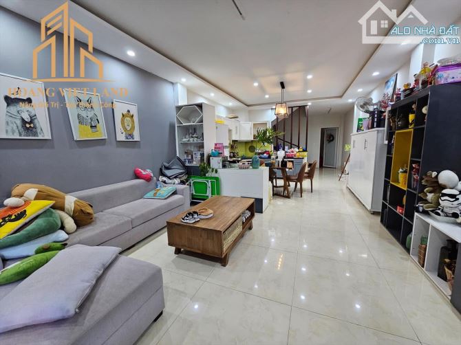 Nhà 1 trệt 1 lửng 3 lầu mặt tiền đường Lý Thường Kiệt - gần Hoàng Diệu - 1