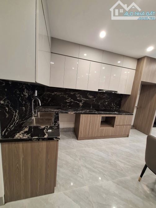 Bán nhà phân lô Quân Đội, ô tô tránh, 67m2 giá 13.9 tỷ phố Hoàng Văn Thái Thanh Xuân - 1