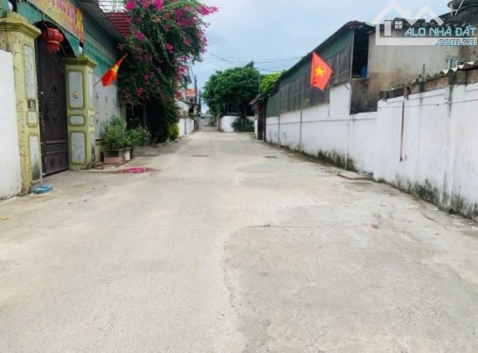 BÁN LÔ ĐẤT ĐẸP NGÕ RỘNG 8M ĐƯỜNG NGUYỄN ĐỨC ĐẠT -  BẾN THUỶ - 1