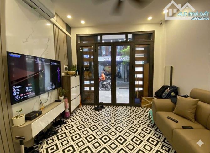 bán nhà Phân Lô Thái Hà, Đống Đa, Kinh Doanh Ô tô tránh DT 35m, 5 Tầng, MT 3.6m - 1