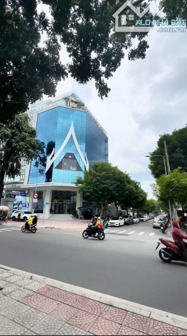 SIÊU PHẨM TÒA NHÀ GÓC 2 MẶT TIỀN – CỰC HIẾM TRUNG TÂM TÂN BÌNH 2.700m2, Giá 220 tỷ TL - 1