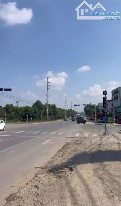 Bán đất kinh doanh mặt đường QL21. DT 300m2. Vị trí kinh doanh siêu đẹp - 1