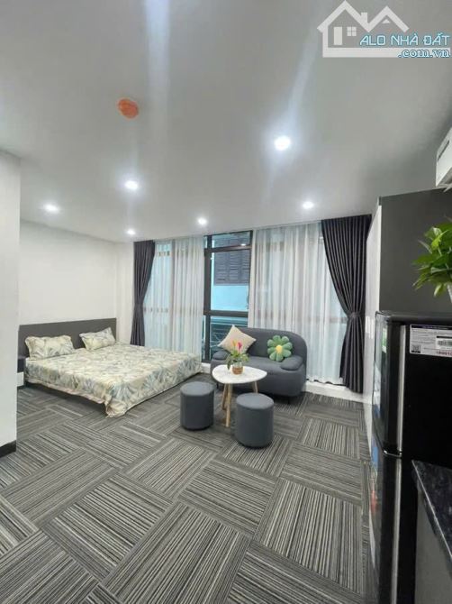 Phú  Diễn bán căn CCMN 42m2 - 6 tầng - thang  máy - đầy đủ PCCC - ô tô đỗ cổng , 9 phòng c - 1