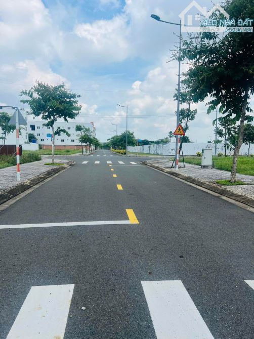 GIÁ 980 TRIỆU CÓ NGAY LÔ TRUNG TÂM KHU DÂN CƯ AN VIỄN - LIỀN KỀ SÂN BAY LONG THÀNH - SHR!! - 1