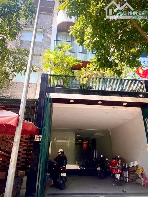 100m² - Mt: 5,4m - NHÀ DÂN XÂY- 6 TẦNG THANG MÁY , Ô TÔ TRÁNH , NỘI THẤT CAO CẤP - 1