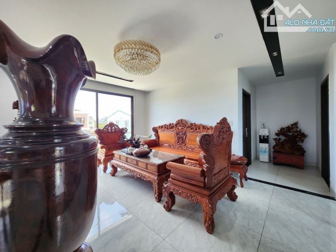 BIỆT THỰ NGUYỄN ĐÌNH THI – VIEW SÔNG ĐÔ TỎA – CÓ THANG MÁY – DÒNG TIỀN 60 TRIỆU/THÁNG - 1