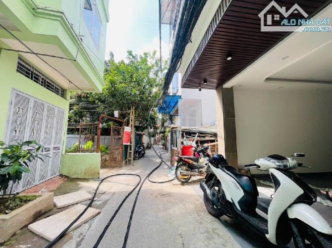 MẢNH ĐẤT VÀNG GIỮA PHÚ THƯỜNG, TÂY HỒ, MẶT TIỀN 12m, 18,6 tỷ, 149m2 (124tr/m2) 20m ra OTO - 1