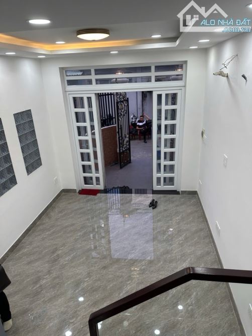 Bán nhà Gò Vấp, Lê Quang Định, hẻm xe hơi thông, 3 tầng BTCT, giá 7 tỷ - 1
