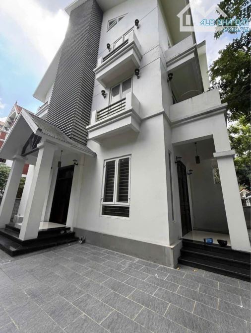 Cho thuê biệt thự siêu đẹp, lô góc 110m2 x 4 tầng tại KĐT Mỹ Đình, Nam Từ Liêm - 1