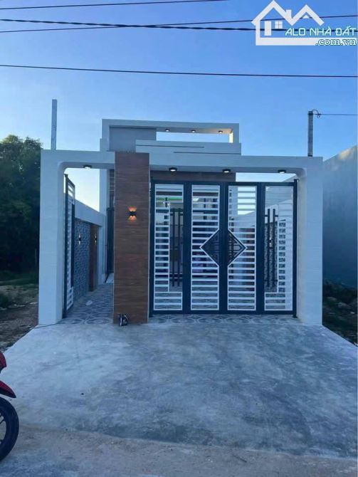 🏠 Bán nhà mặt tiền đường nhựa TT Phước Hải – Long Đất, BRVT, giá 1,3 tỷ 🌊 - 1