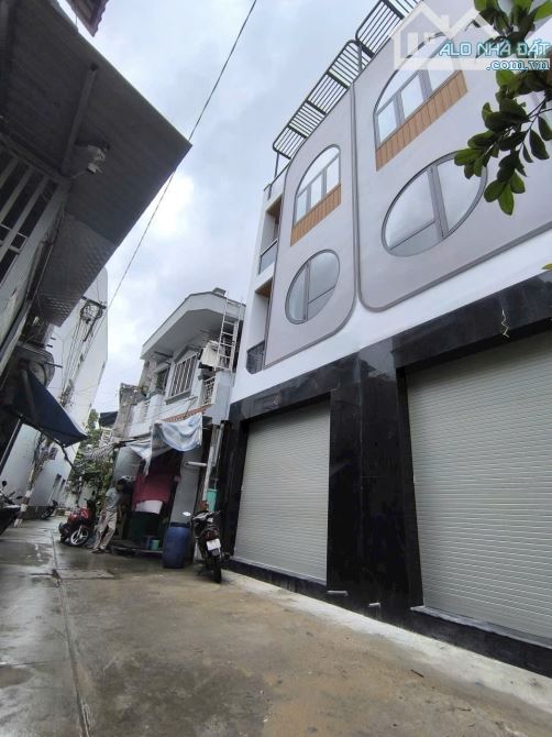 NHÀ MỚI XÂY XONG ĐƯỜNG TRẦN QUANG CƠ - NGUYỄN SƠN,DT: 4X12M ĐÚC 3,5 TẤM,GIÁ 6.3 TỶ TL - 1