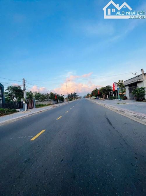 🏷️ Thanh lý gấp lô đất MT 15m trung tâm Lộc An – 263m² full thổ cư, cách biển 400m, giá c - 1