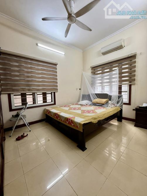 BÁN NHÀ 72M2 x 4 TẦNG PHỐ TÂY SƠN ĐỐNG ĐA, PHÂN LÔ ĐẠI HỌC, ĐƯỜNG OTO THÔNG, GẦN PHỐ. - 1