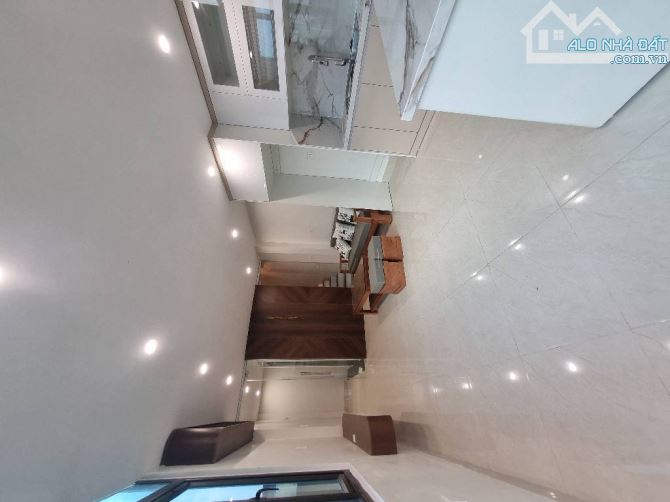BÁN NHÀ MẶT PHỐ BÙI XƯƠNG TRẠCH-6 TẦNG-THANG MÁY-DTSD 32M GIÁ NHỈNH 12 TỶ. - 1