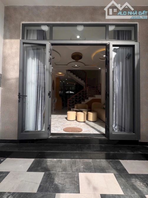 Nhà 3 tầng đẹp kiệt Lê Duẩn, Thanh Khê - 1
