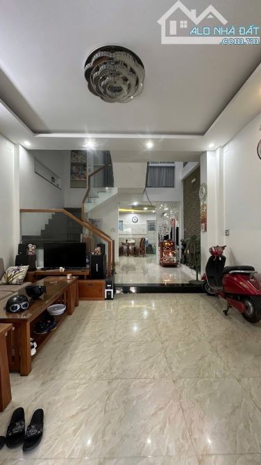 NHÀ 3 TẦNG 3 MÊ ĐƯỜNG 5m5 NHÁNH TRẦN XUÂN LÊ - 1