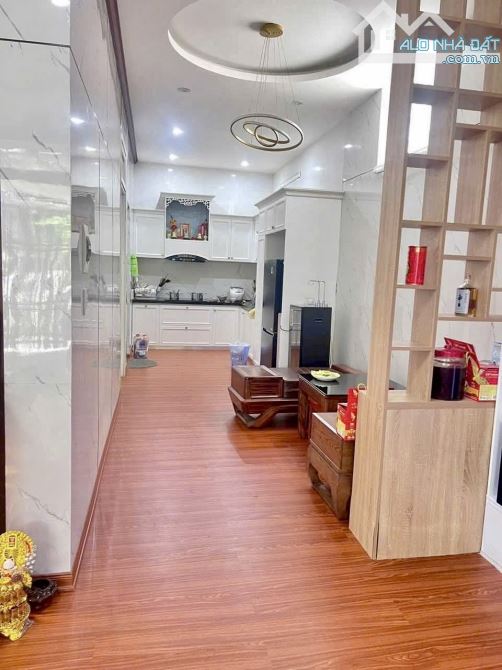 BÁN NHÀ 2 TẦNG KIỆT OTO KHU VỰC CHẾ LAN VIÊN ĐÀO TẤN - 1
