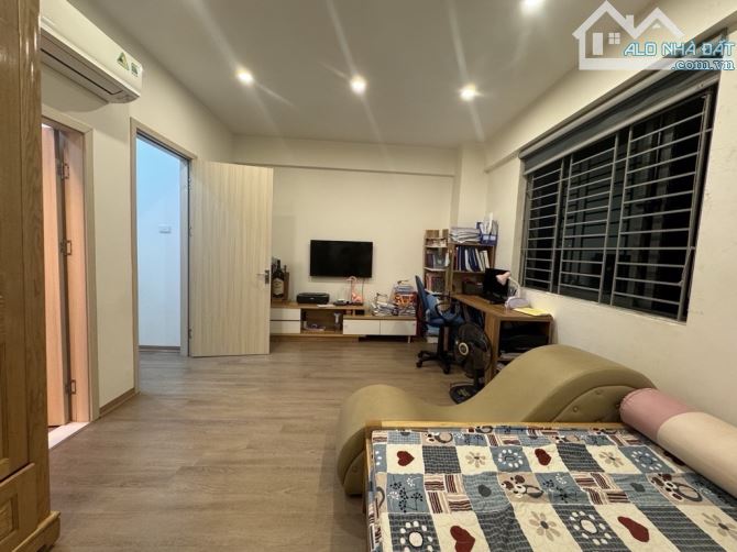 Chung cư - hai bà trưng - sổ đỏ - 83m2 - lô góc - 3 ngủ - 1