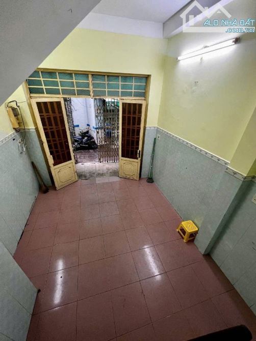 NHÀ 4 TÂNG - 40M2 - 5TẦNG - GIÁP BÀU CÁT - ÂU CƠ TÂN BÌNH - TÂN PHÚ - NHỈNH 5 TỶ - 1