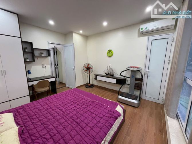 Cho thuê căn hộ 2 ngủ rộng Waterfront City, DT: 80m2. - 1