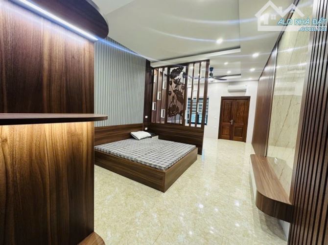 B.Á.N NHÀ MẶT PHỐ ĐAN PHƯỢNG , 138M2, 11 TỶ  , Ô TÔ TRÁNH, FULL NỘI THẤT, KINH DOANH ĐỈNH - 1